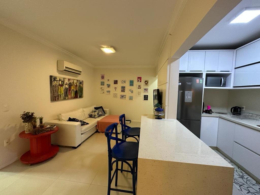 Excelente Apartamento *